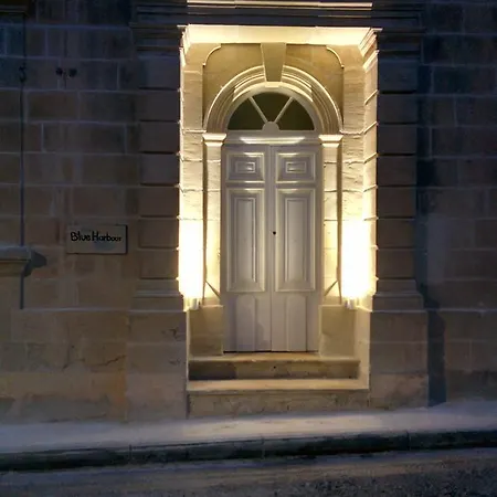 Blue Harbour Bed & Breakfast