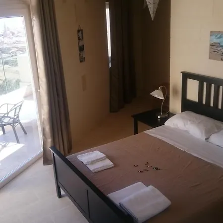 Bed & Breakfast Blue Harbour Nadur