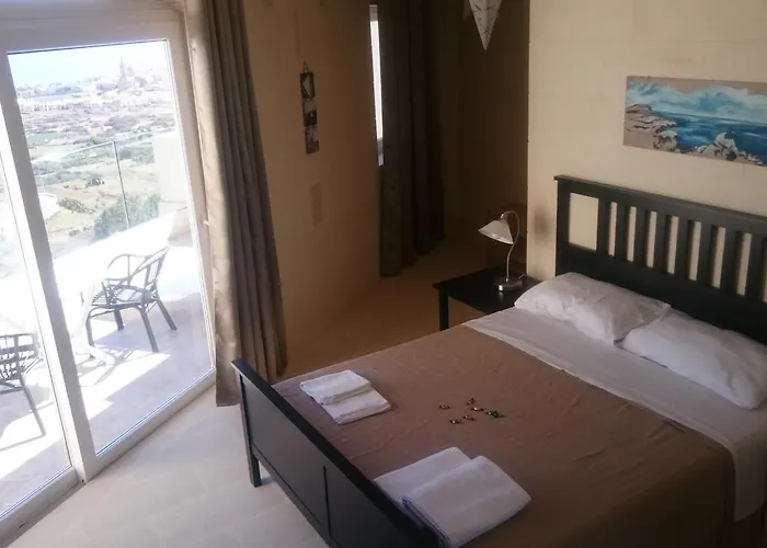 Oda ve Kahvaltı Blue Harbour Nadur